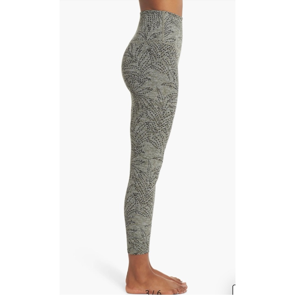 Beyond Yoga Jungle Fern High Waist Leggings